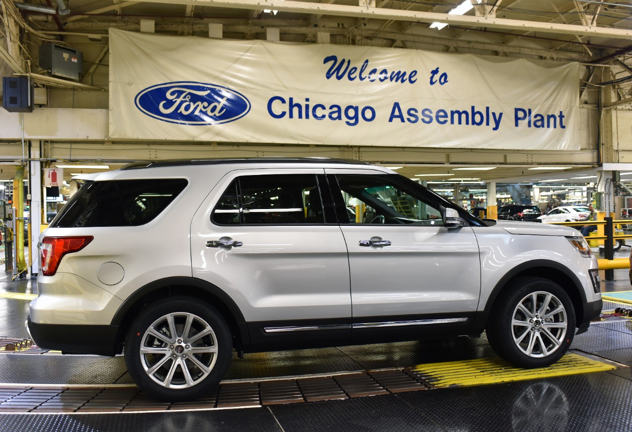 CHICAGO ASSEMBLY PLANT WELCOMES NEW 2016 FORD EXPLORER